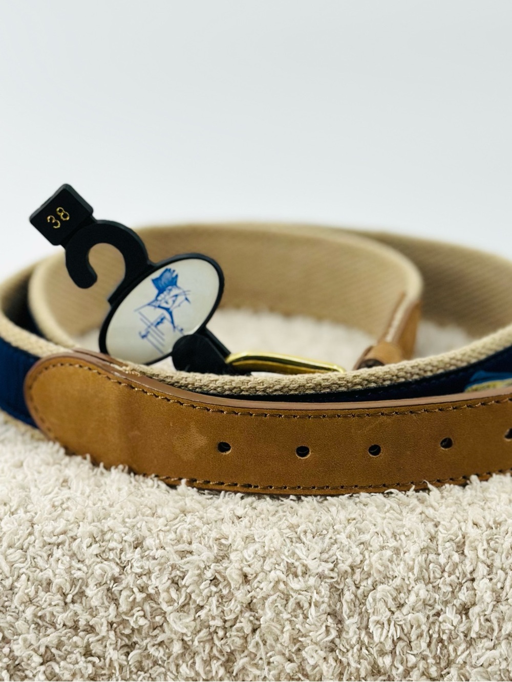 NWT Guy Harvey Canvas Belt Mahi Mahi Blue Ribbon with Brass Buckle - Men’s 38